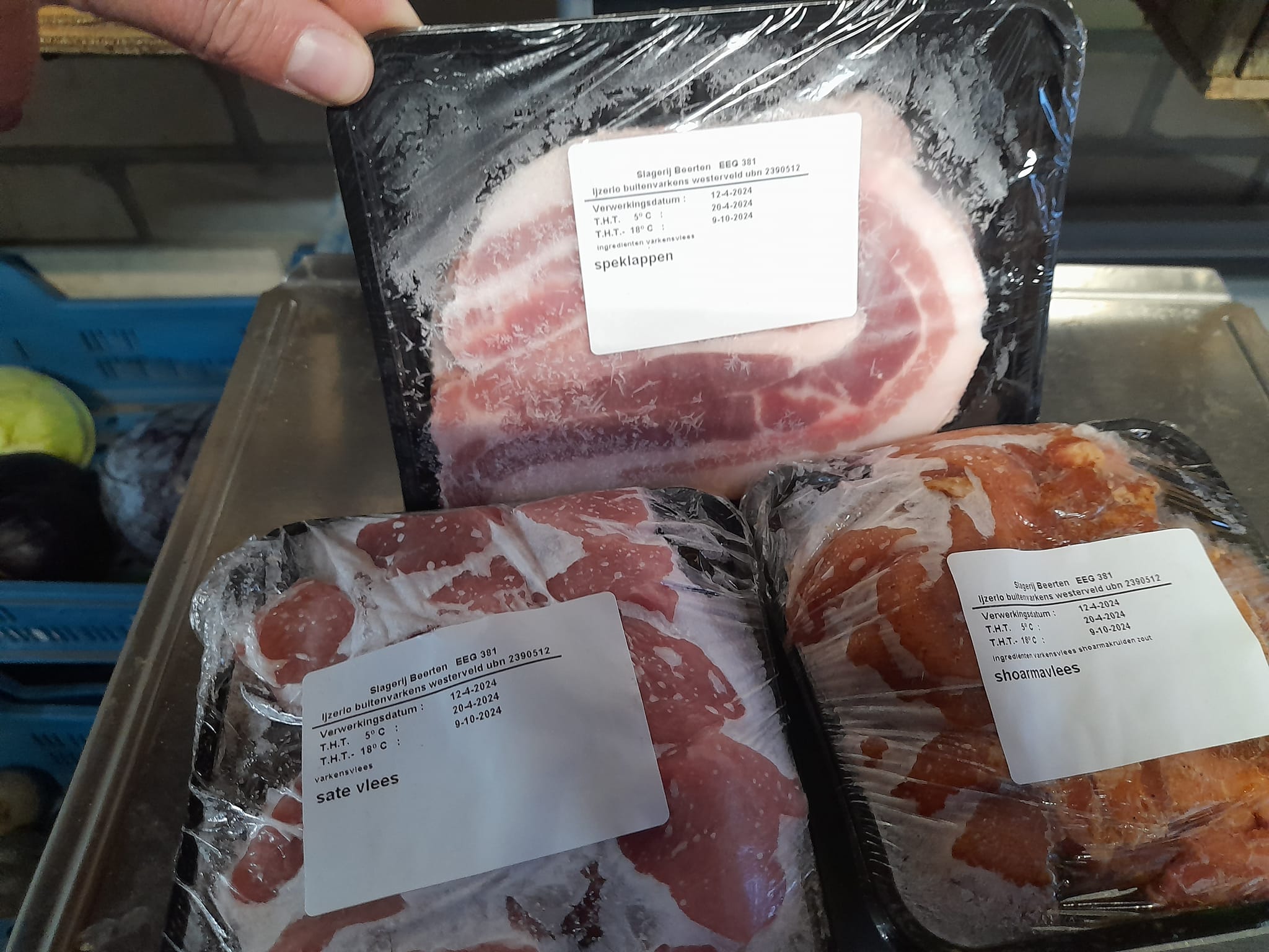 Nu ook shoarmavlees en satevlees bij Boerderijwinkel Lensink Aardappelen Aalten